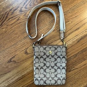 Coach Signature Tan & Brown Jacquard & Leather Crossbody Bag